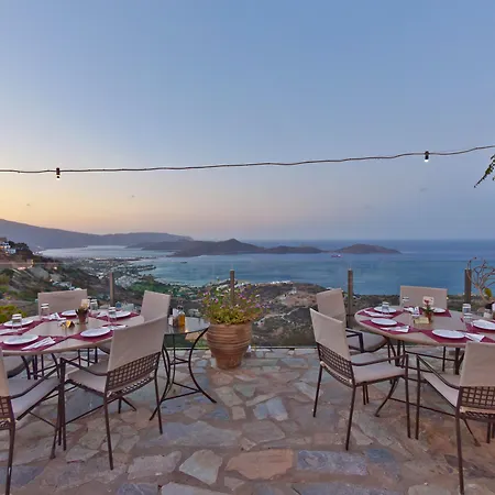Adrakos (adults Only) Hotel de apartamente