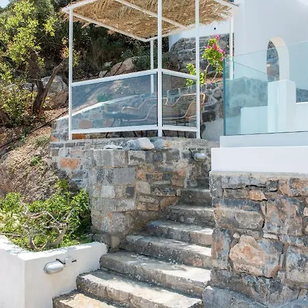 Adrakos (adults Only) Apartmanhotel 3*